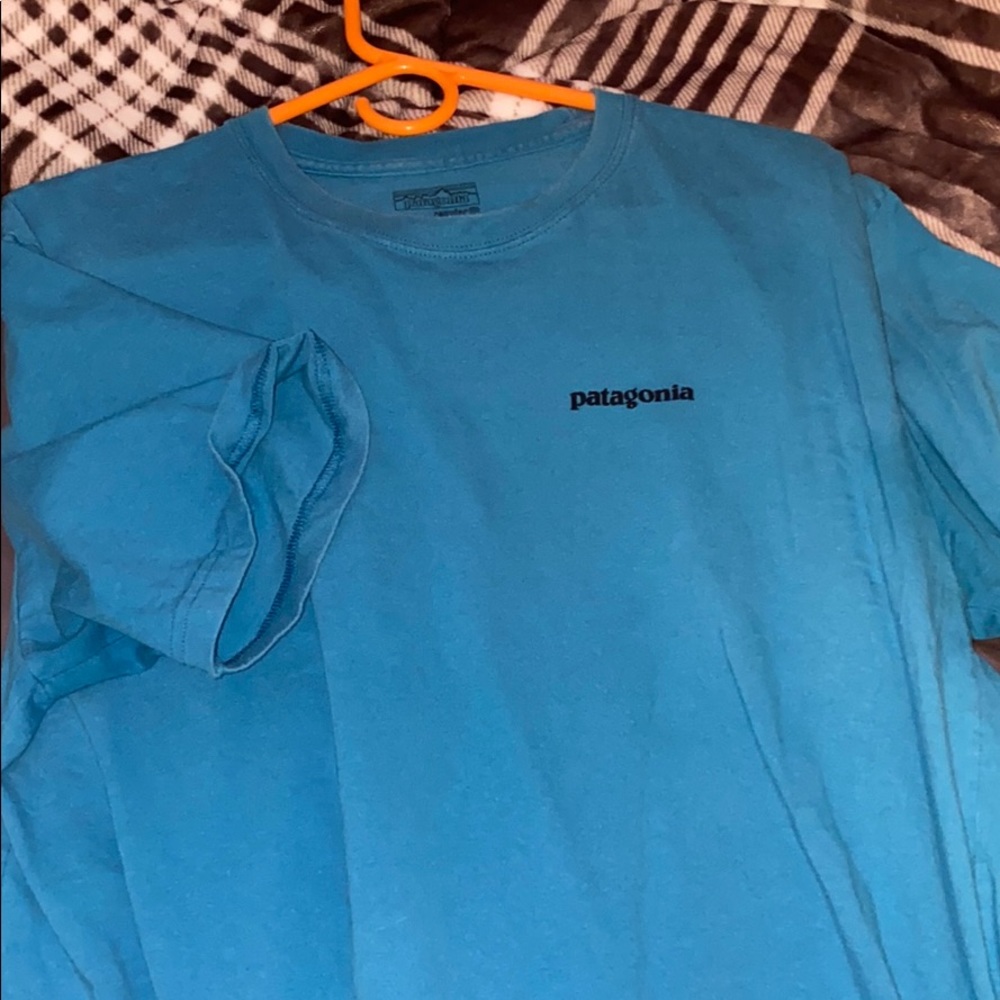 Men's turquoise Patagonia size XL T-shirt